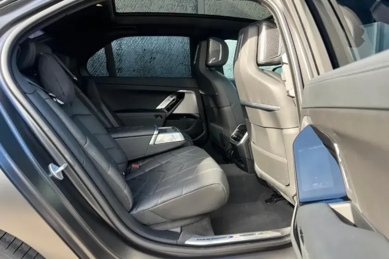 BMW 740 din 2024 cu 28.500 km - oferta BMW168209 - foto 10