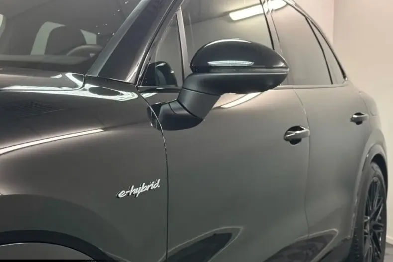 Porsche Cayenne din 2024 cu 21.222 km - oferta POR168211 - foto 7