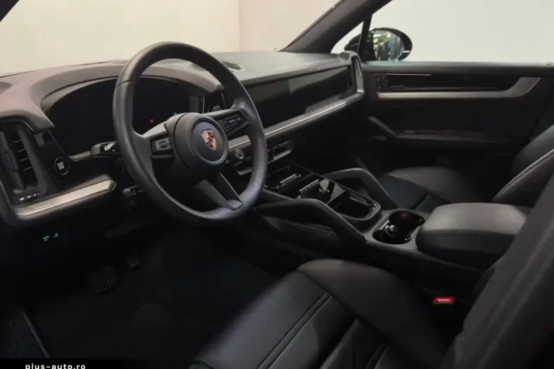 Porsche Cayenne din 2024 cu 21.222 km - oferta POR168211 - foto 9