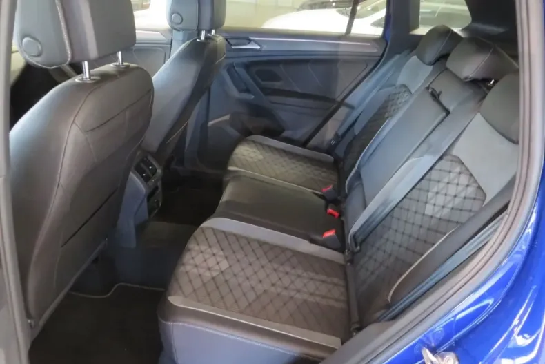 Volkswagen Tiguan din 2024 cu 12.301 km - oferta VOL168215 - foto 7