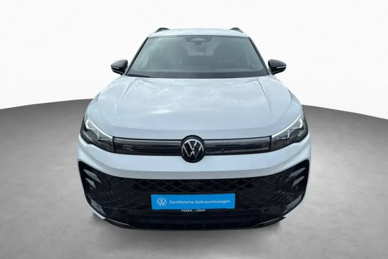 Volkswagen Tiguan din 2024 cu 14.200 km - oferta VOL168216 - foto 4