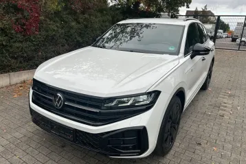 Volkswagen Touareg din 2025 - oferta VOL168218