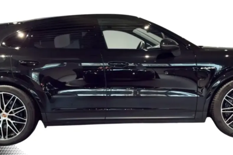 Porsche Cayenne din 2025 cu 8.000 km - oferta POR168219 - foto 4