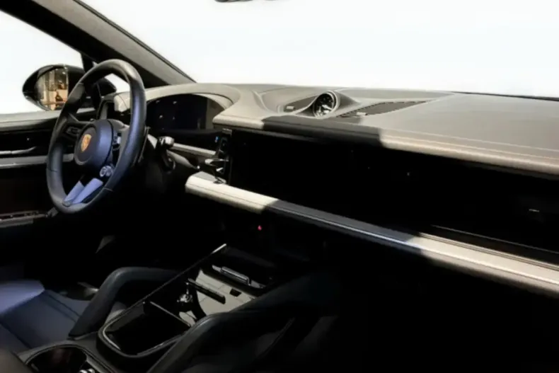 Porsche Cayenne din 2025 cu 8.000 km - oferta POR168219 - foto 7