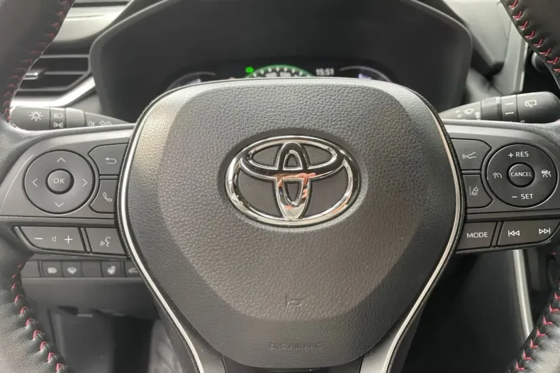 Toyota RAV4 din 2022 cu 68.540 km - oferta TOY168222 - foto 10