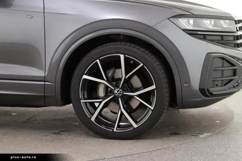 Volkswagen Touareg din 2024 cu 10.754 km - oferta VOL168228 - foto 3