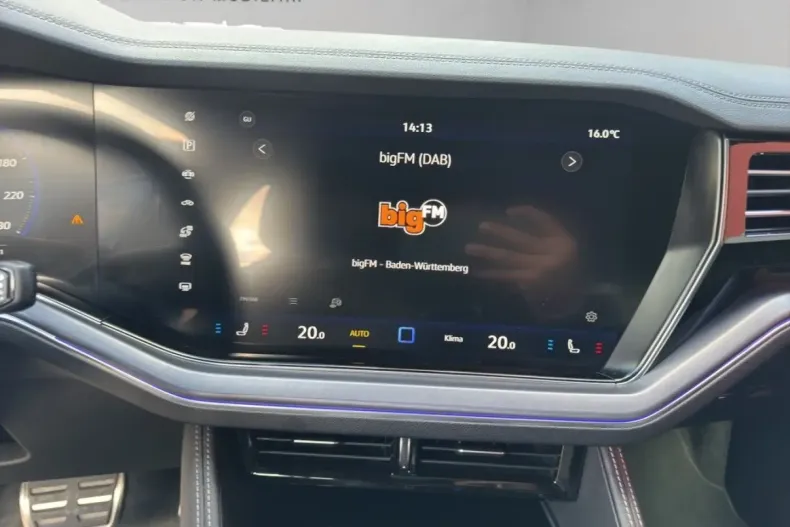 Volkswagen Touareg din 2025 cu 22.900 km - oferta VOL168231 - foto 15