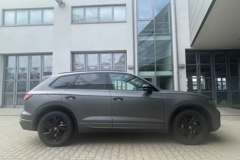 Volkswagen Touareg din 2024 cu 27.000 km - oferta VOL168232 - foto 4