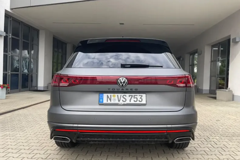 Volkswagen Touareg din 2024 cu 27.000 km - oferta VOL168232 - foto 6