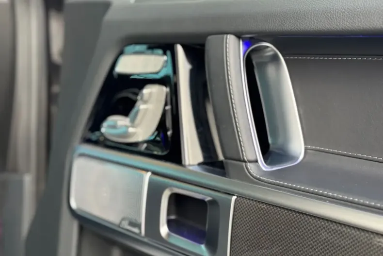 Mercedes-Benz G 450 din 2024 cu 24.800 km - oferta MER168234 - foto 13