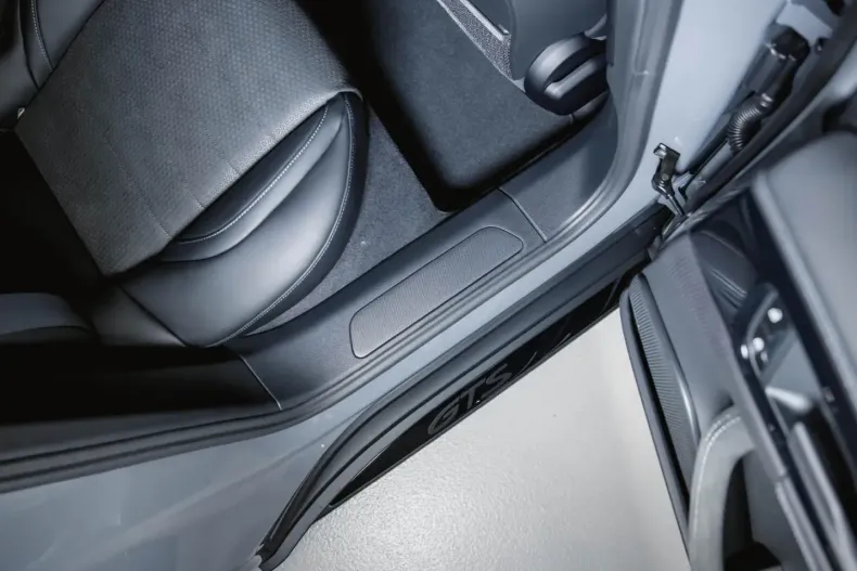 Porsche Panamera din 2024 cu 19.999 km - oferta POR168243 - foto 31