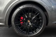 Porsche Cayenne din 2024 cu 16.900 km - oferta POR168245 - foto 8