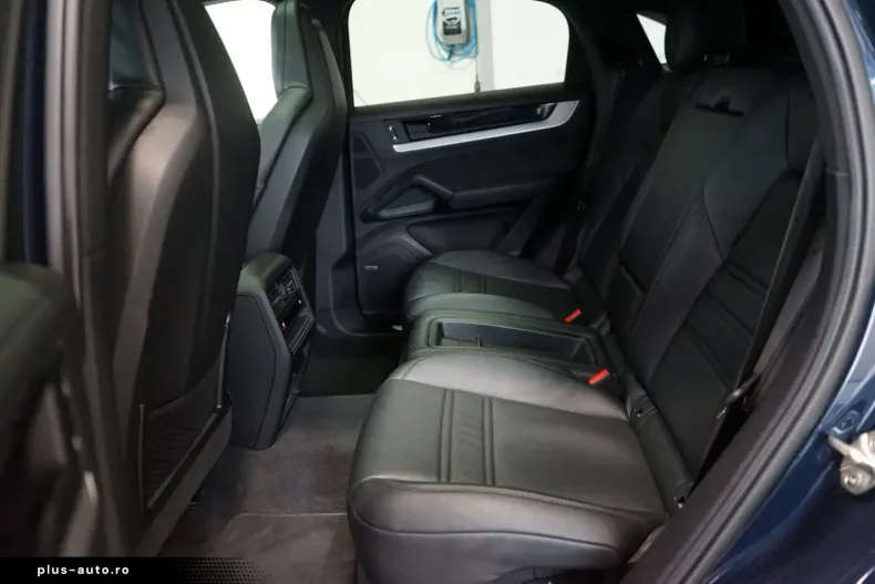 Porsche Cayenne din 2024 cu 59.700 km - oferta POR168250 - foto 17