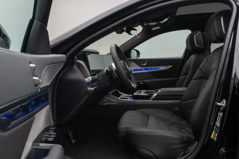 BMW i7 din 2023 cu 23.029 km - oferta BMW168251 - foto 19