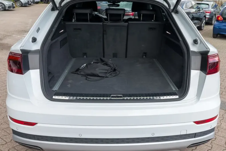 Audi Q8 din 2024 cu 30.390 km - oferta AUD168252 - foto 15