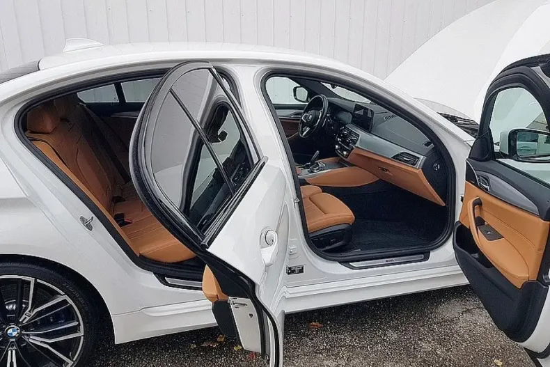 BMW 530 din 2023 cu 76.000 km - oferta BMW168261 - foto 6