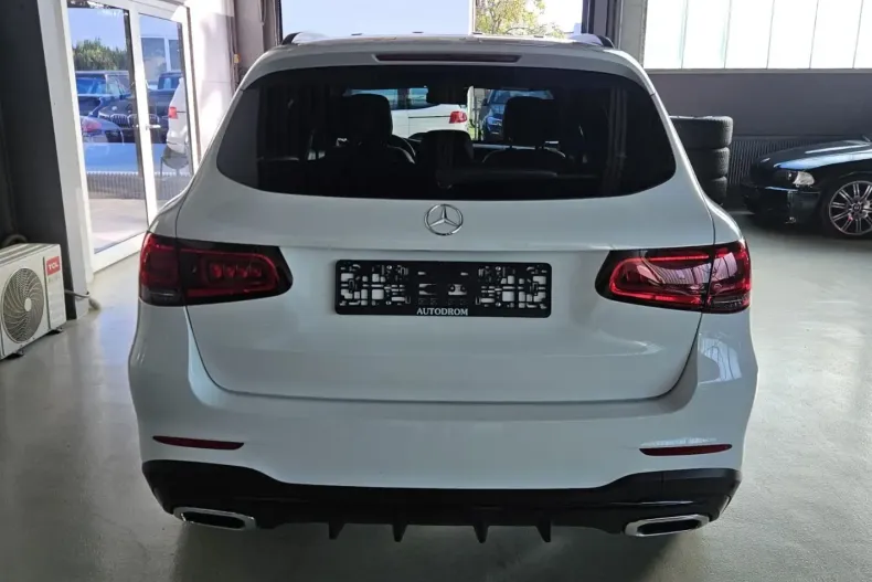 Mercedes-Benz GLC 220 din 2022 cu 89.137 km - oferta MER168262 - foto 4