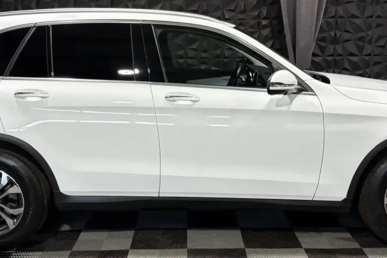 Mercedes-Benz GLC 220 din 2021 cu 97.492 km - oferta MER168264 - foto 7