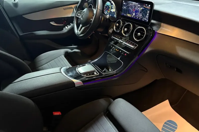 Mercedes-Benz GLC 220 din 2021 cu 97.492 km - oferta MER168264 - foto 17