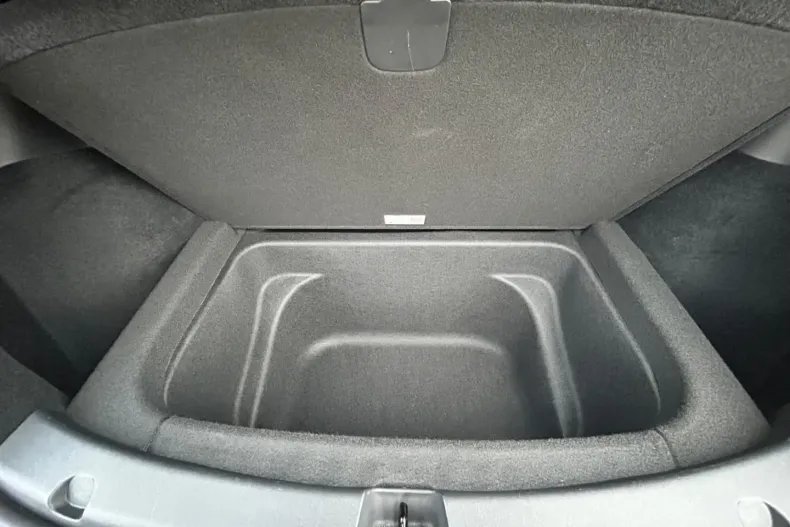 Tesla Model Y din 2022 cu 42.363 km - oferta TES168266 - foto 29