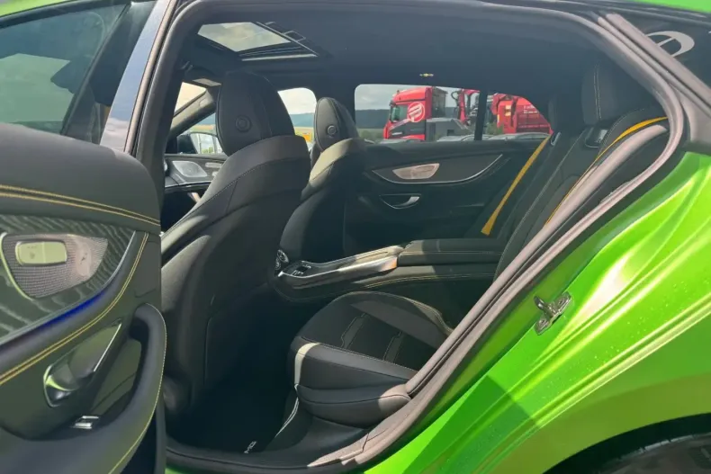 Mercedes-Benz AMG GT S din 2024 cu 5.600 km - oferta MER168278 - foto 7