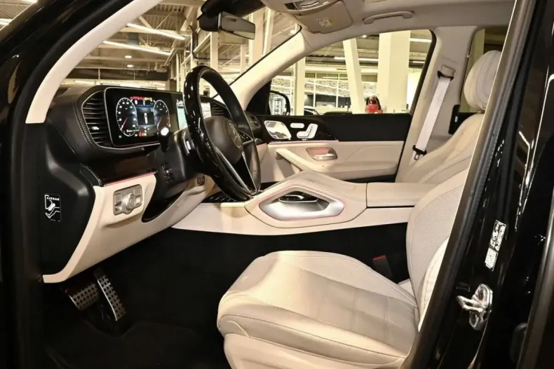 Mercedes-Benz GLS 580 din 2024 cu 15.900 km - oferta MER168279 - foto 2