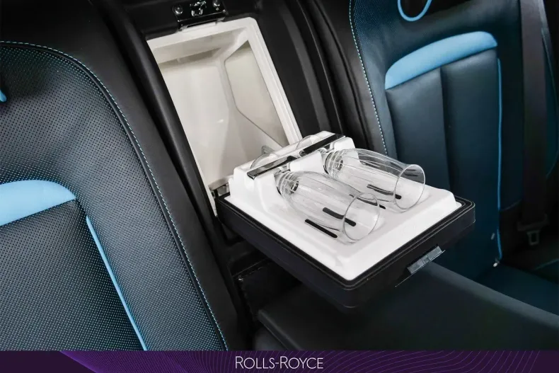 Rolls-Royce Cullinan din 2025 cu 6.900 km - oferta ROL168283 - foto 16