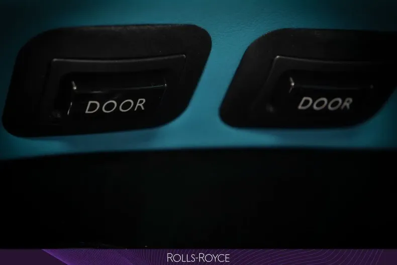 Rolls-Royce Cullinan din 2025 cu 6.900 km - oferta ROL168283 - foto 42