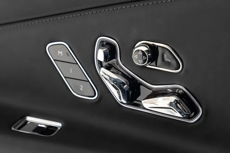 Bentley Flying Spur din 2024 cu 5.800 km - oferta BEN168285 - foto 11