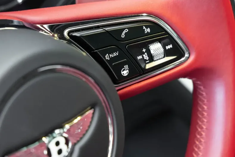 Bentley Bentayga din 2024 cu 17.400 km - oferta BEN168287 - foto 12