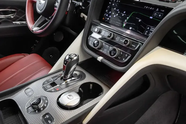 Bentley Bentayga din 2024 cu 17.400 km - oferta BEN168287 - foto 15