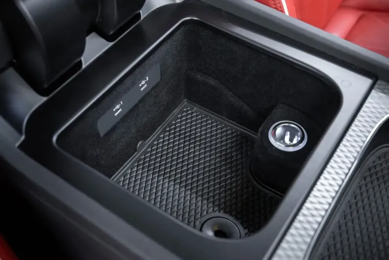 Bentley Bentayga din 2024 cu 17.400 km - oferta BEN168287 - foto 18