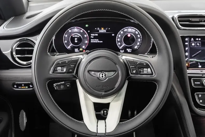 Bentley Bentayga din 2024 cu 6.900 km - oferta BEN168288 - foto 8