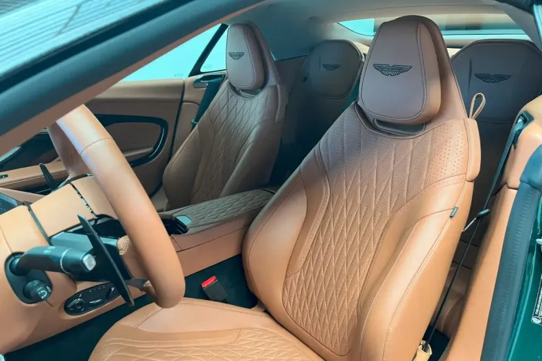 Aston Martin DB12 din 2024 cu 6.000 km - oferta AST168290 - foto 2