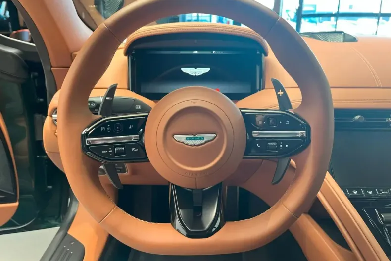 Aston Martin DB12 din 2024 cu 6.000 km - oferta AST168290 - foto 13