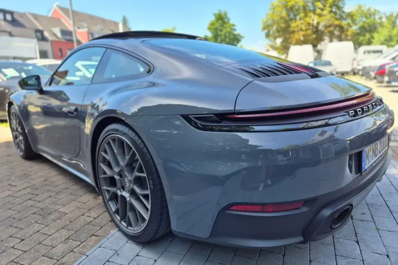 Porsche 911 din 2024 cu 5.400 km - oferta POR168294 - foto 7