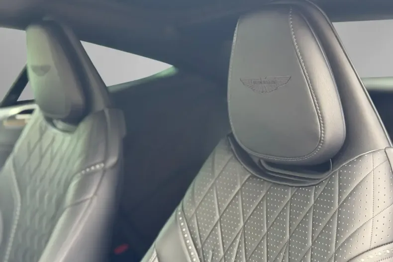 Aston Martin DB12 din 2025 cu 3.500 km - oferta AST168295 - foto 2