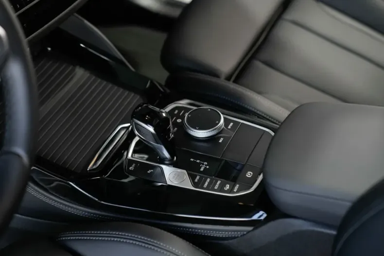 BMW X4 din 2024 cu 10.863 km - oferta BMW168298 - foto 13