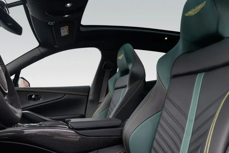 Aston Martin DBX din 2024 cu 14.740 km - oferta AST168303 - foto 2