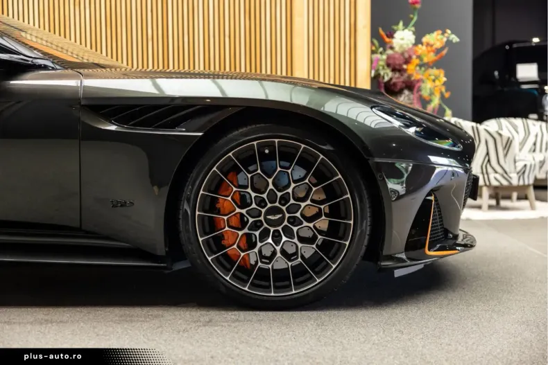 Aston Martin DBS din 2024 cu 3.500 km - oferta AST168304 - foto 19