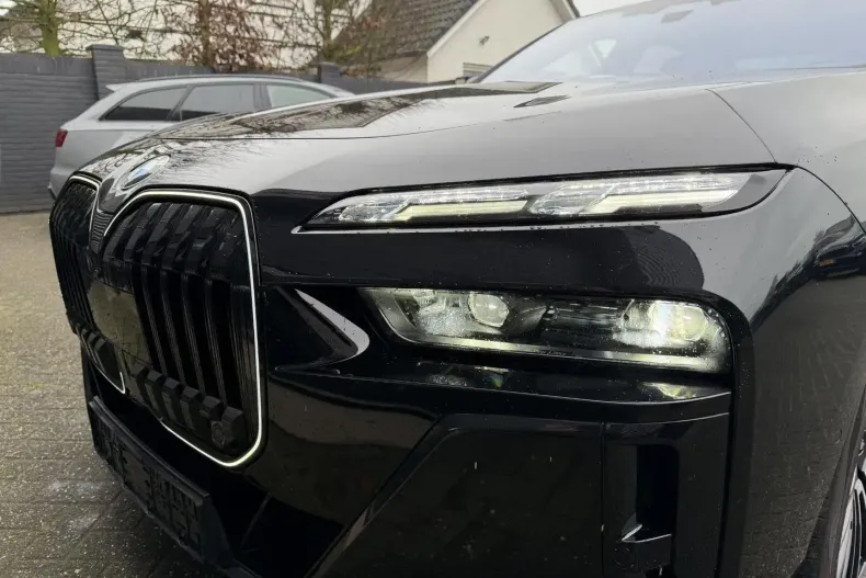 BMW 740 din 2023 cu 104.178 km - oferta BMW168305 - foto 39