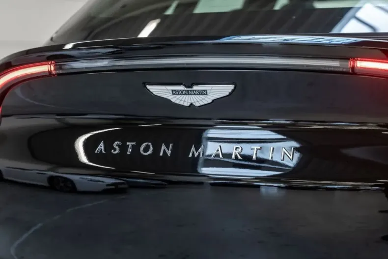 Aston Martin DBX din 2024 cu 19.900 km - oferta AST168307 - foto 23
