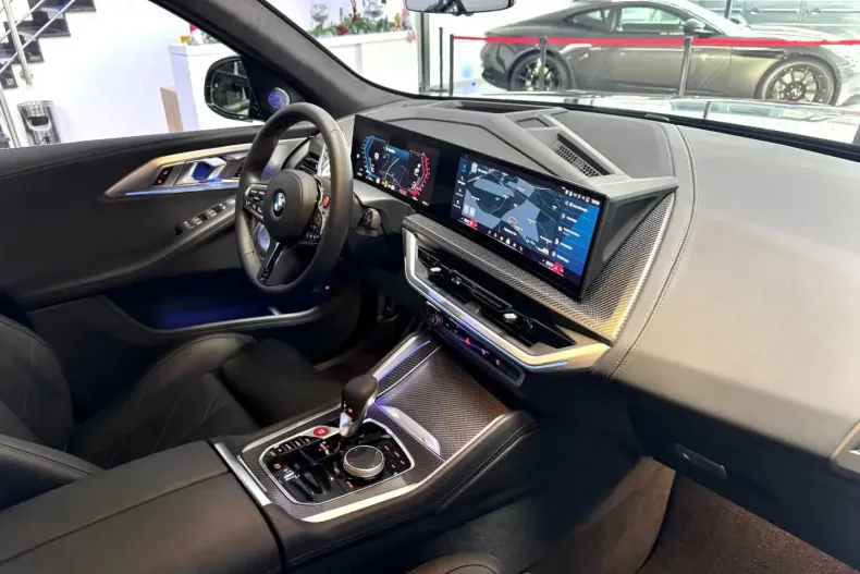 BMW XM din 2024 cu 5.000 km - oferta BMW168308 - foto 2