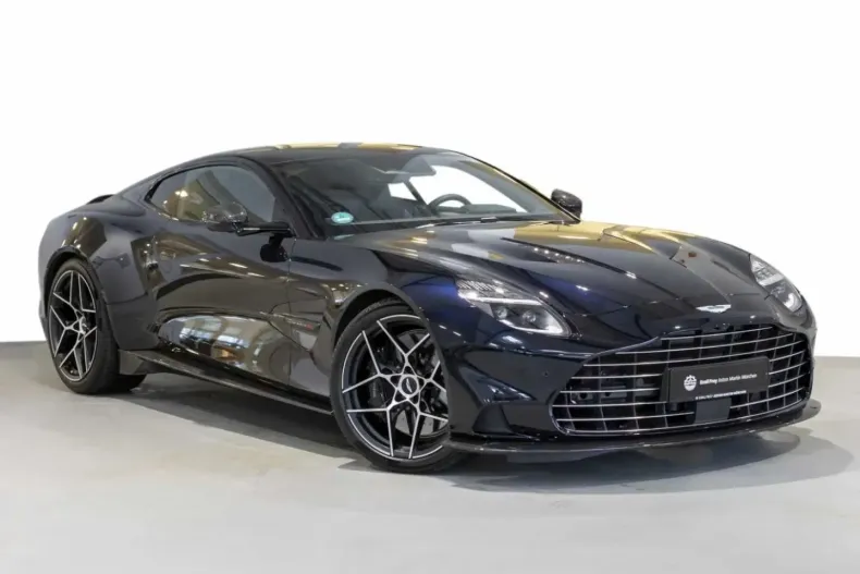 Aston Martin Vanquish din 2025 cu 10.500 km - oferta AST168311 - foto 1