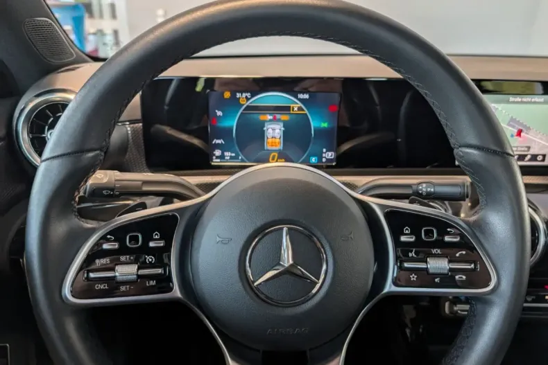 Mercedes-Benz A 220 din 2022 cu 47.280 km - oferta MER168314 - foto 16