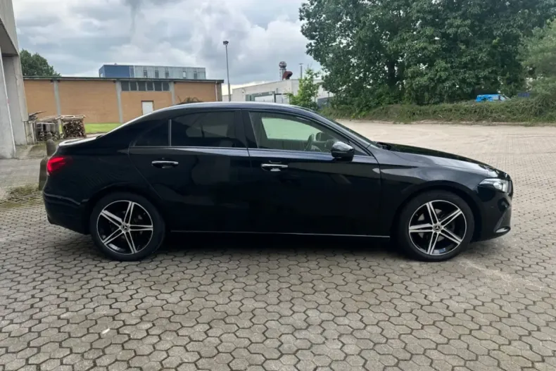 Mercedes-Benz A 200 din 2022 cu 45.000 km - oferta MER168315 - foto 19