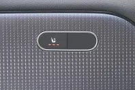 Mercedes-Benz GLA 200 din 2023 cu 65.166 km - oferta MER168316 - foto 14