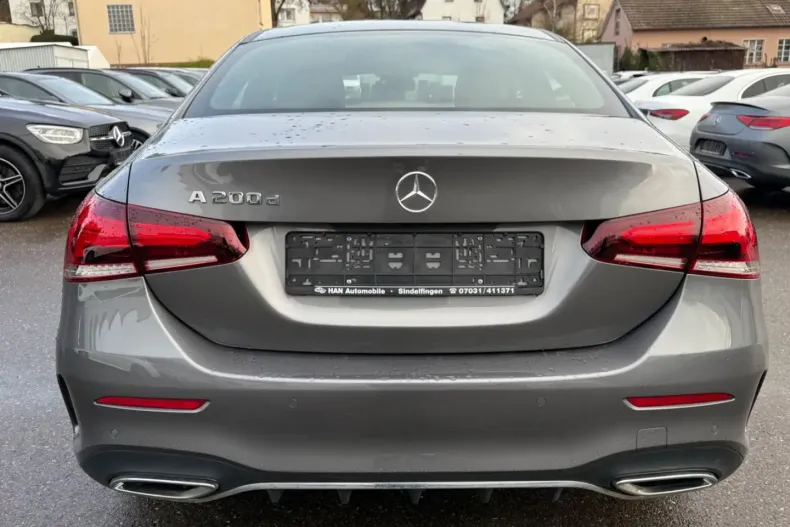 Mercedes-Benz A 200 din 2023 cu 46.650 km - oferta MER168317 - foto 10