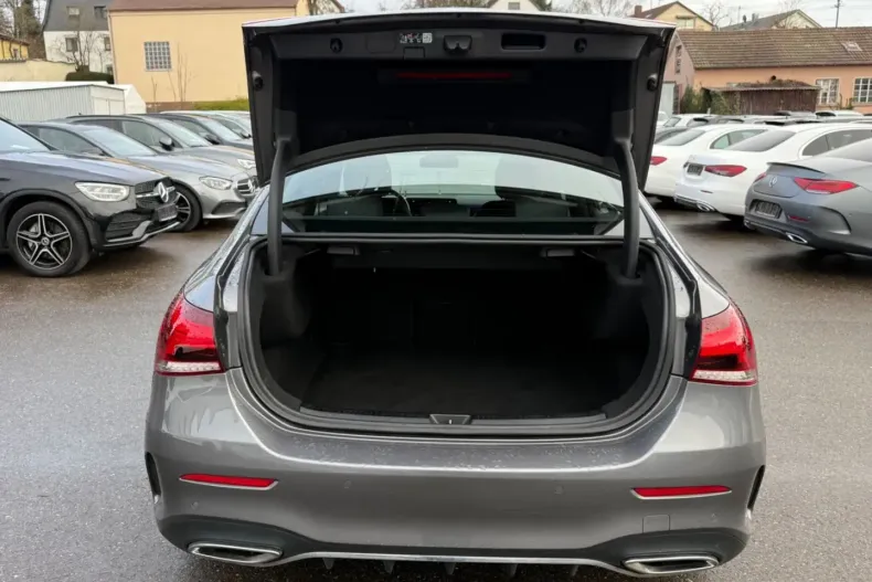 Mercedes-Benz A 200 din 2023 cu 46.650 km - oferta MER168317 - foto 20