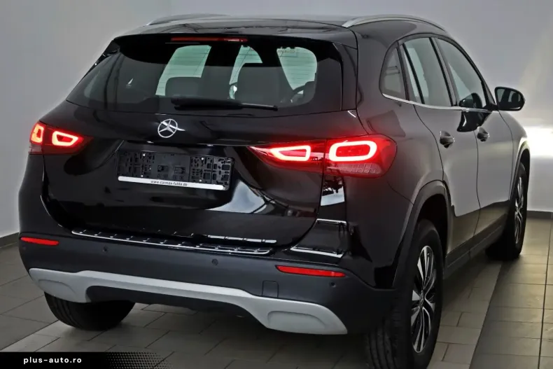 Mercedes-Benz GLA 200 din 2022 cu 60.700 km - oferta MER168318 - foto 3